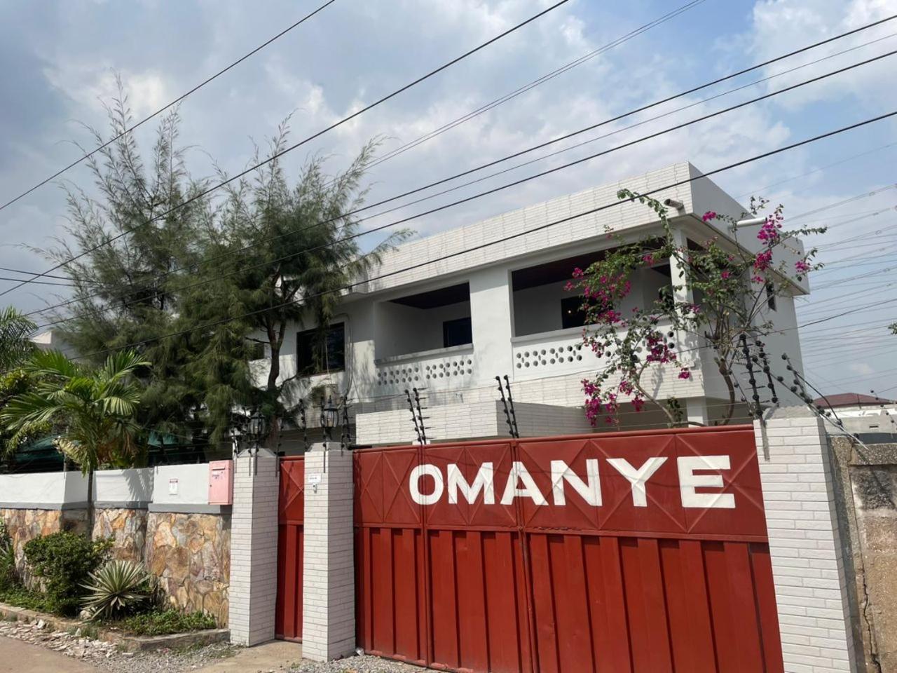 אקרה Omanye Lodge מראה חיצוני תמונה